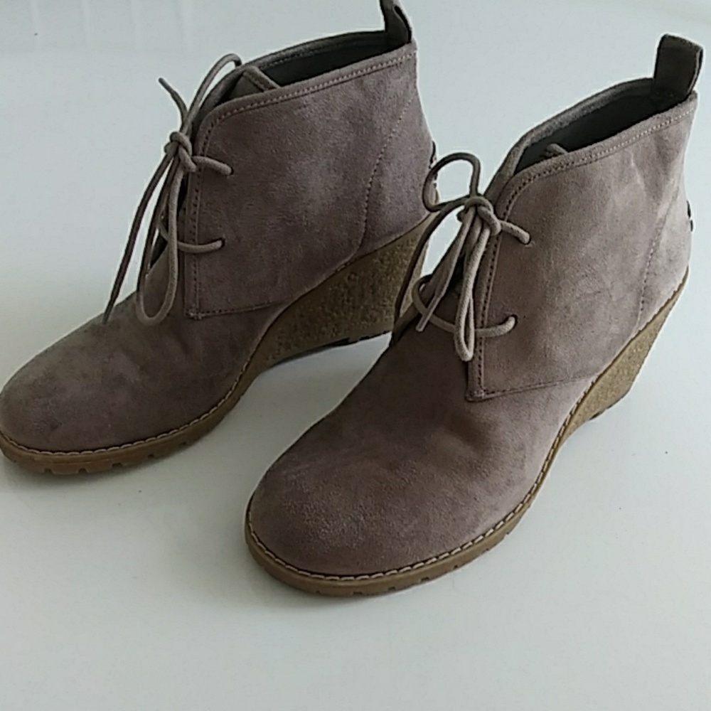 Bass bootie platform 8.5